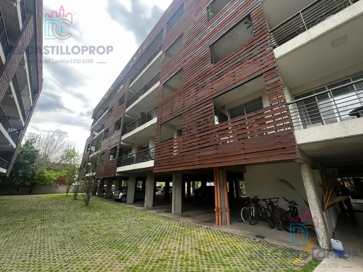 2BR with balcony and suite