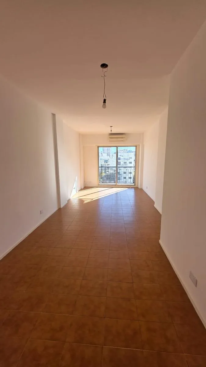 8. piętro, balkon, parkiet