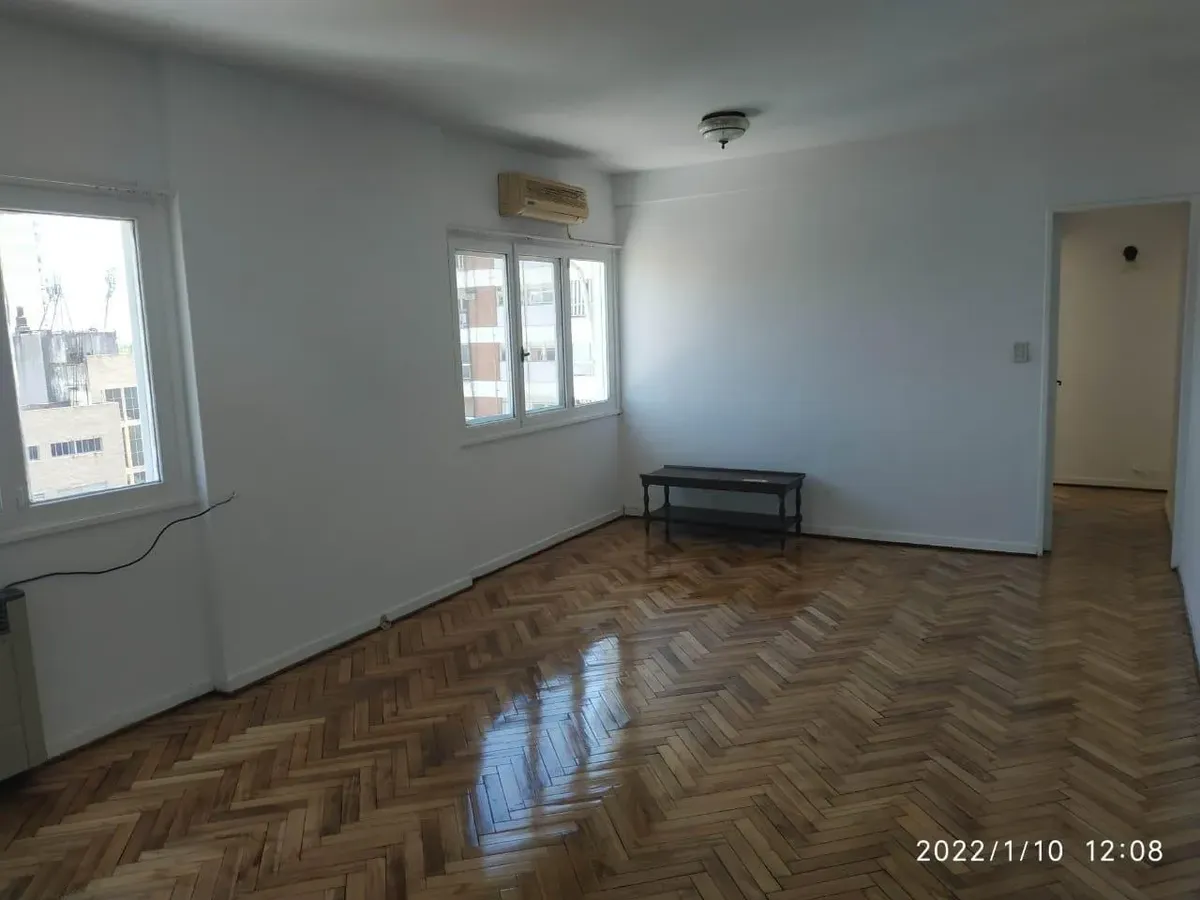 6th floor with balcony and 2 bedrooms