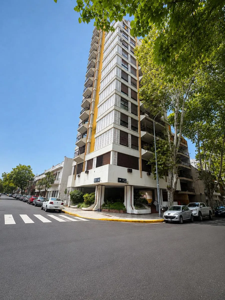 Departamento En Alquiler 3 Amb. Con Dependencia