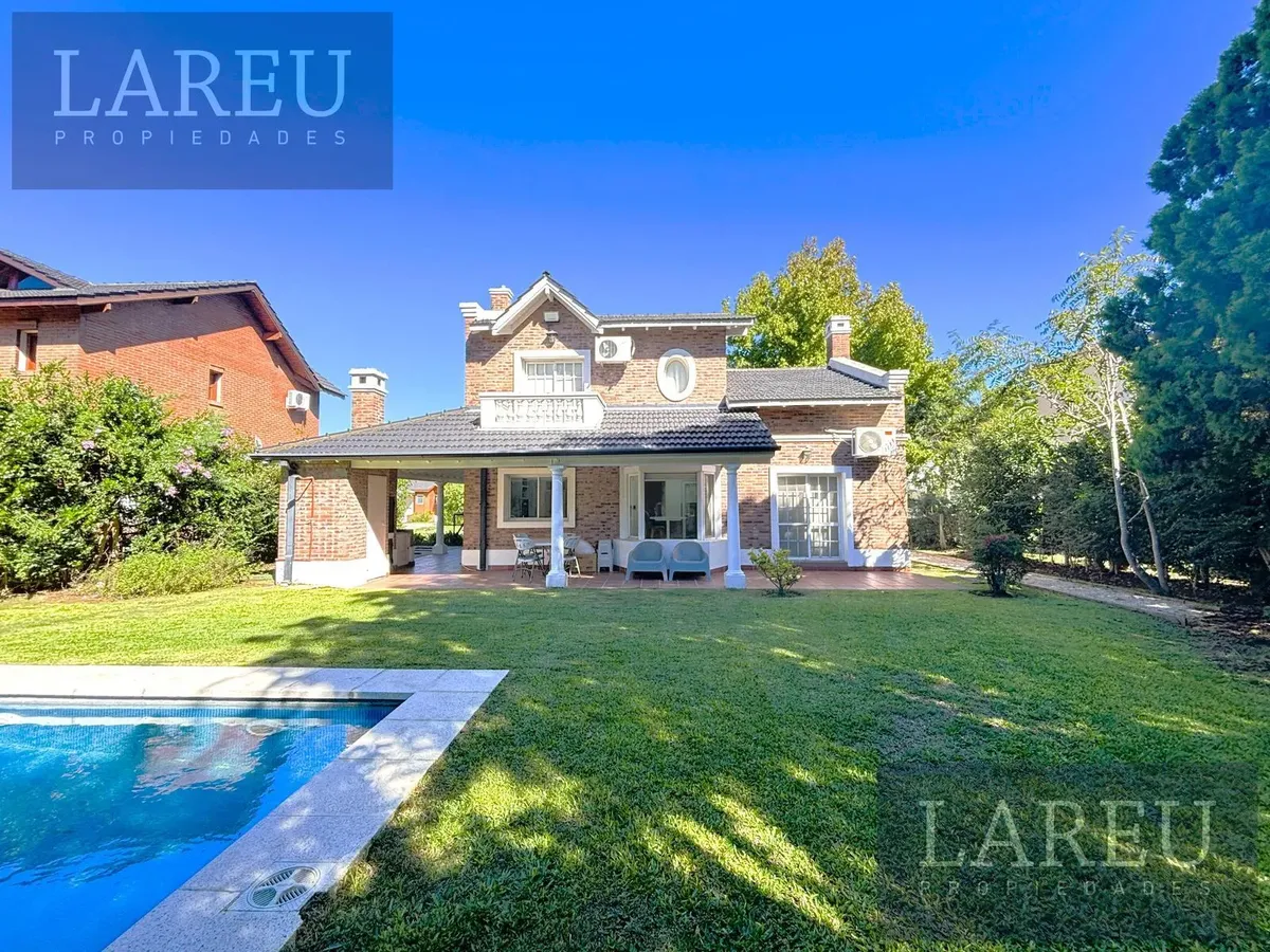 Casa En Lote Central En La Delfina
