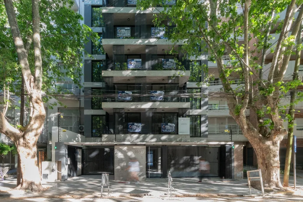 Olivos 2-room with parking