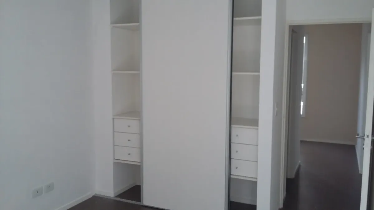 Departamento 3 Ambientes C/ Cochera Cubierta
