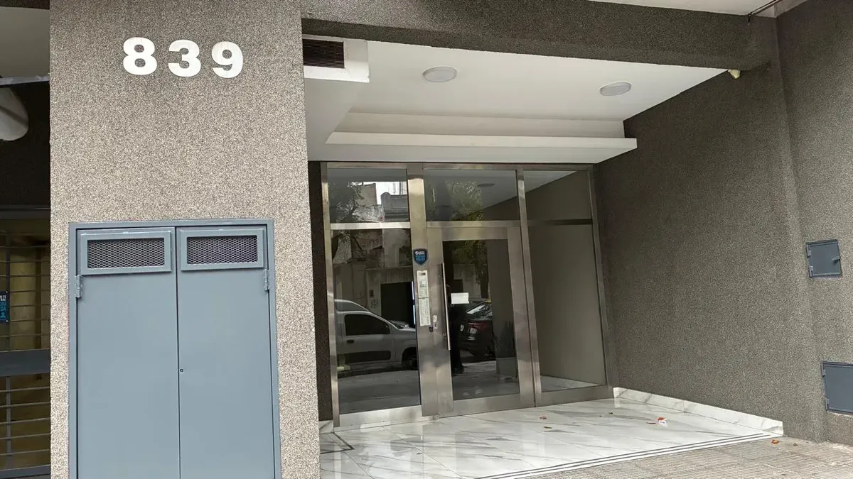 Alquiler Monoambiente Y 1/2 Con Balcon, Caballito