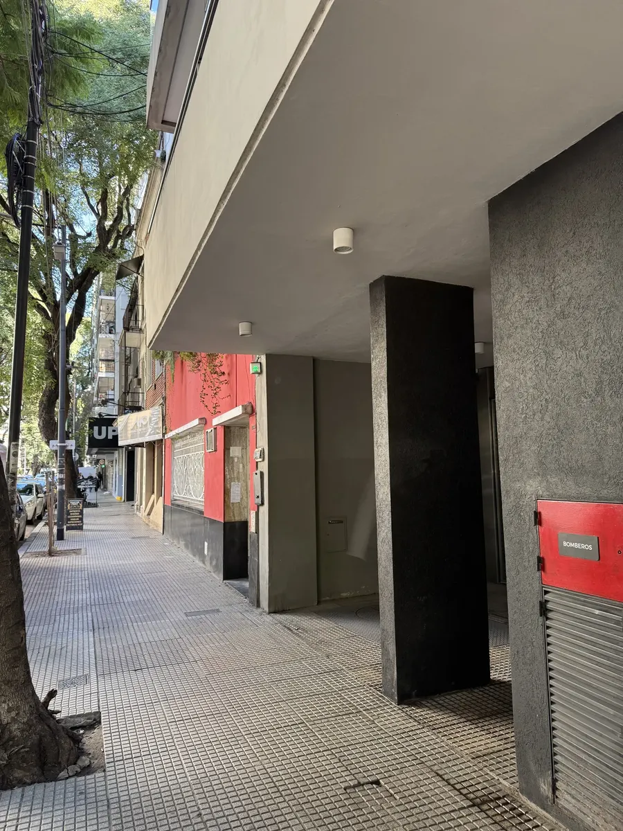 Studio com varanda, Palermo