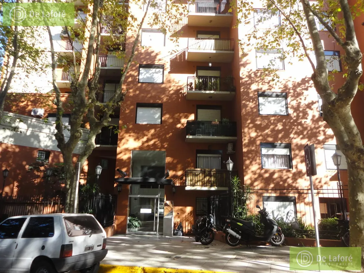 Alquiler - Dpto. 2 Amb En San Isidro Con Balcón Excelente Ubicación