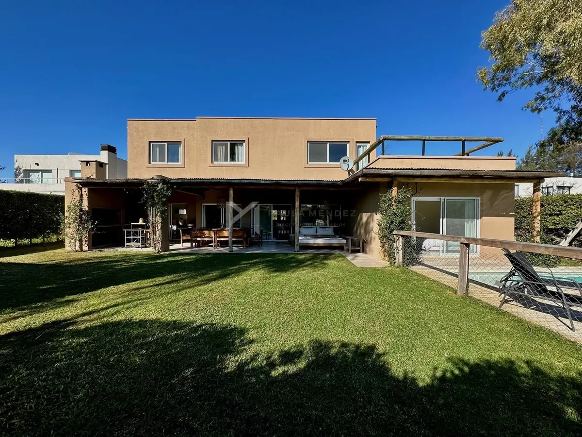 Casa En Alquiler Ubicado En La Comarca, Tigre, G.b.a. Zona Norte