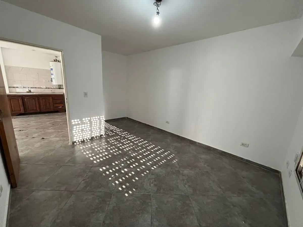 Pampa Al 1020 - Bernal Oeste