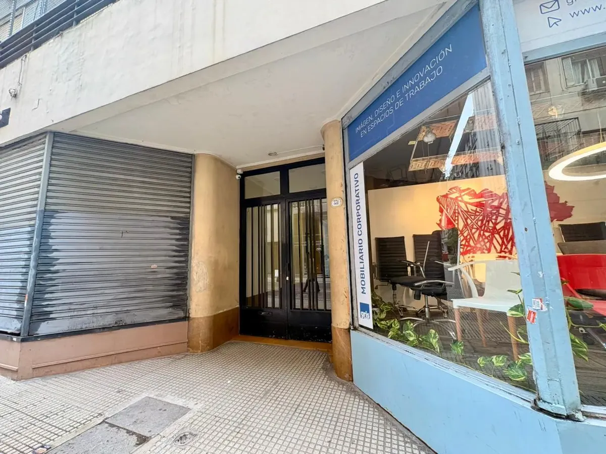 2-room unit with private garden