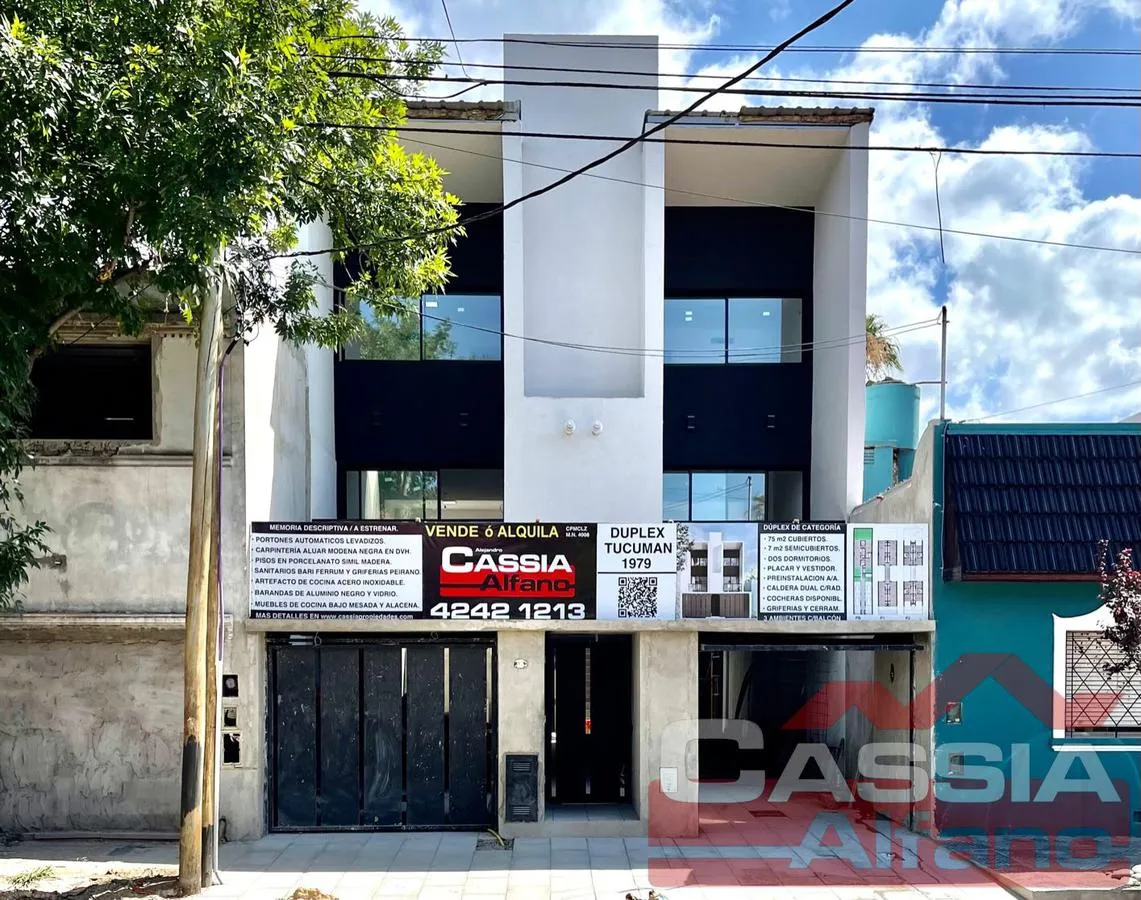 Duplex 2BR, balcony terrace