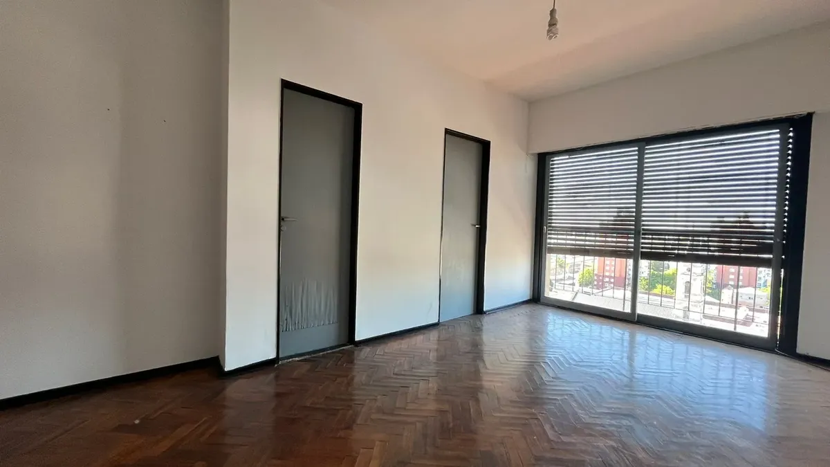 Monoambiente En Alquiler - Liniers