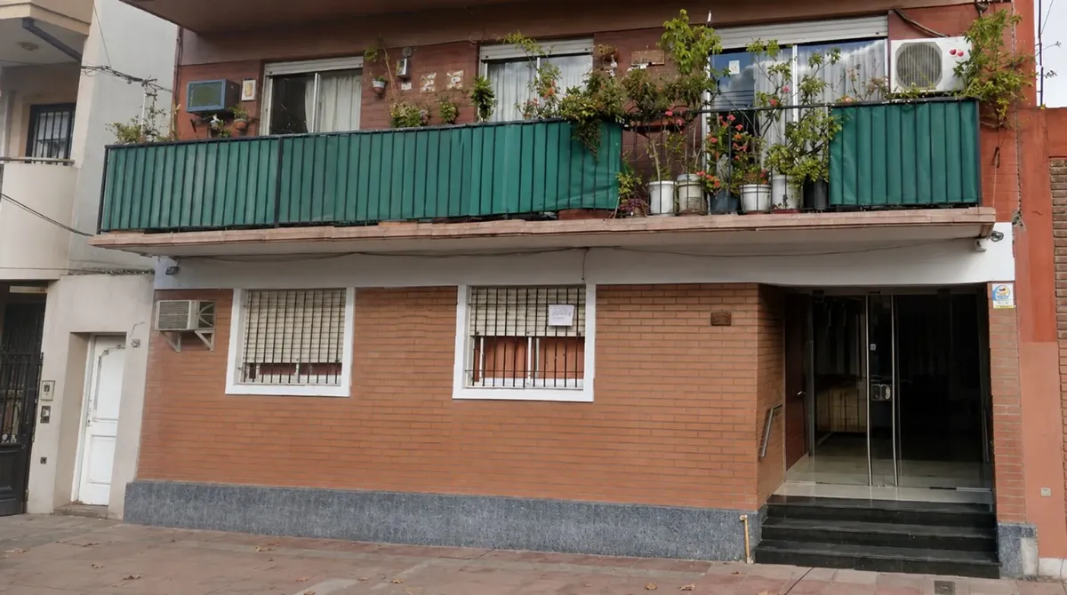 Departamento 2 Amb En Alquiler Impecable Lanus O