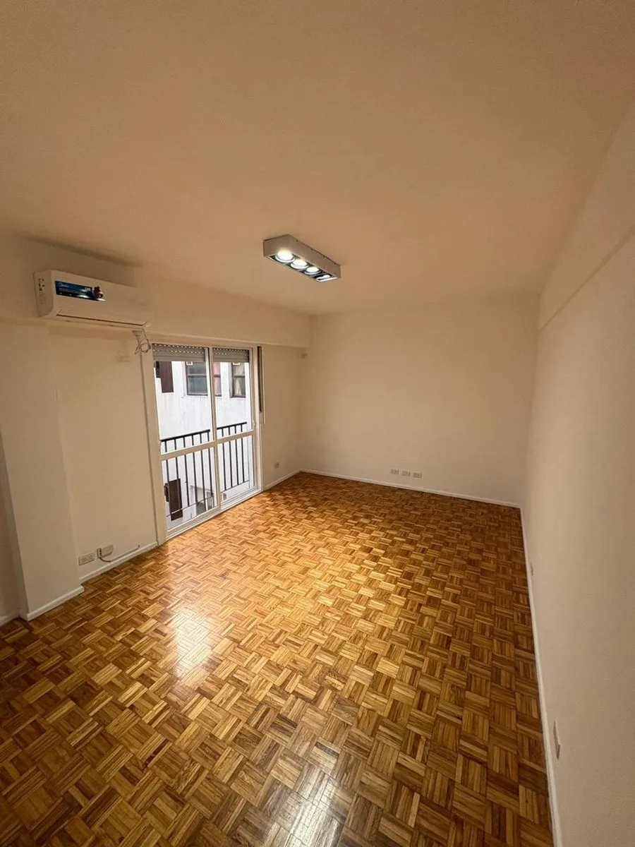 7th floor, 2-room with AC