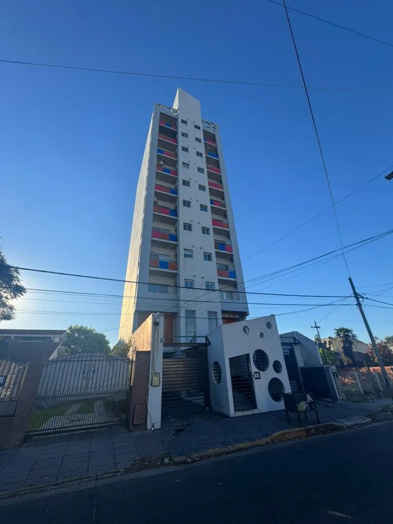 Departamento En Alquiler En Berazategui, G.b.a. Zona Sur, Argentina
