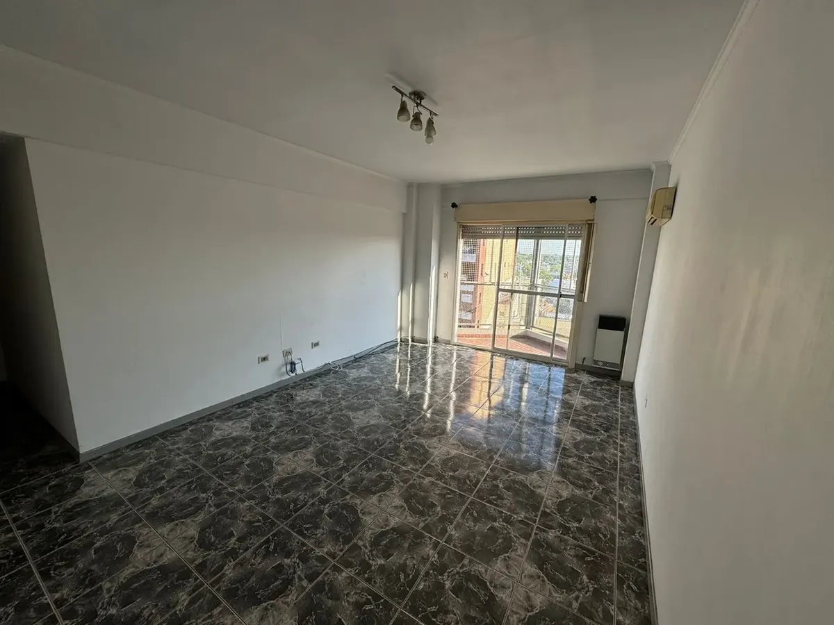 Departamento En Alquiler En Lomas De Zamora, G.b.a. Zona Sur, Argentina