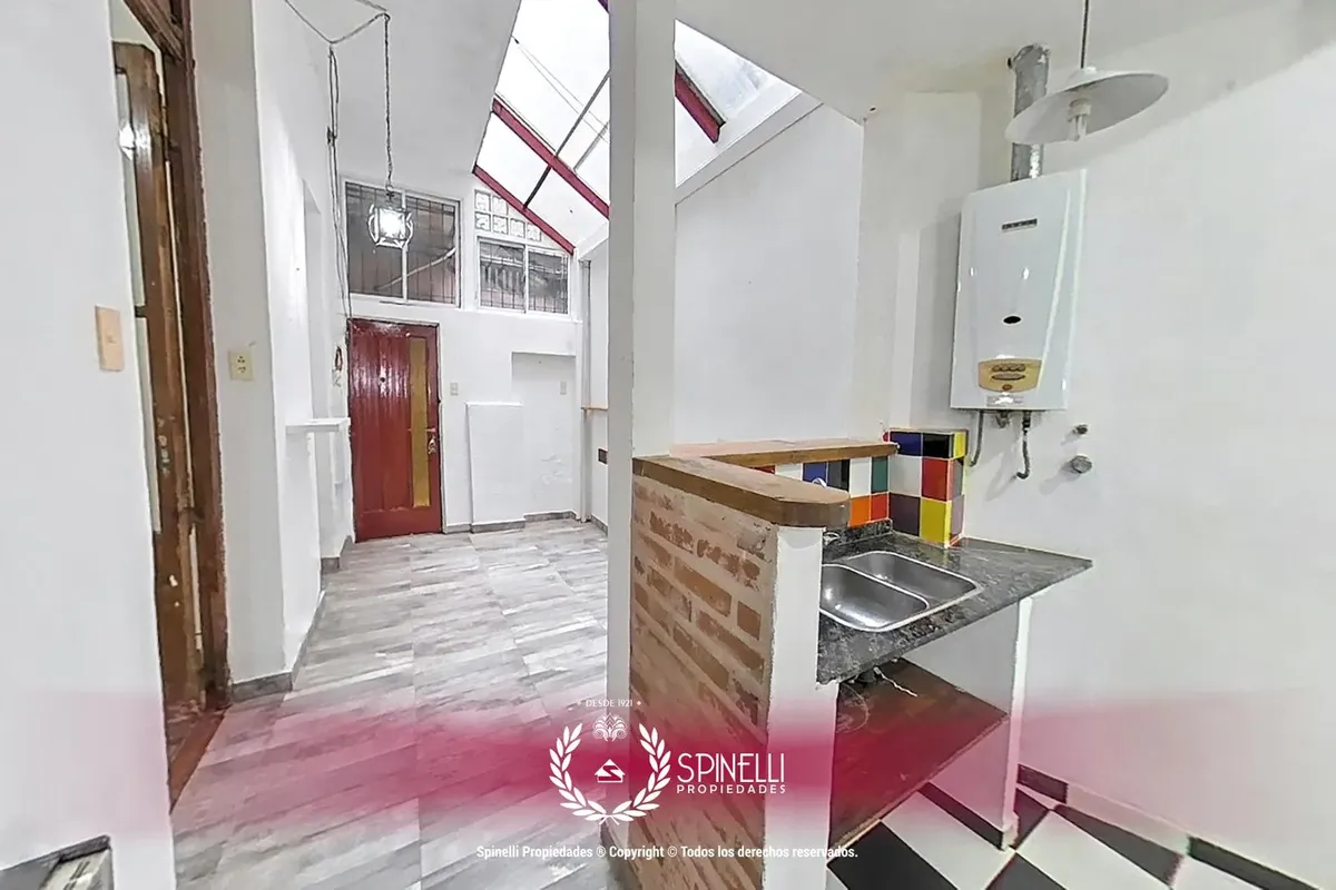 Alquiler 2 Ambientes Y Medio 60m² Comedor Diario Entrepiso En San Cristóbal / Boedo Excelente Estado