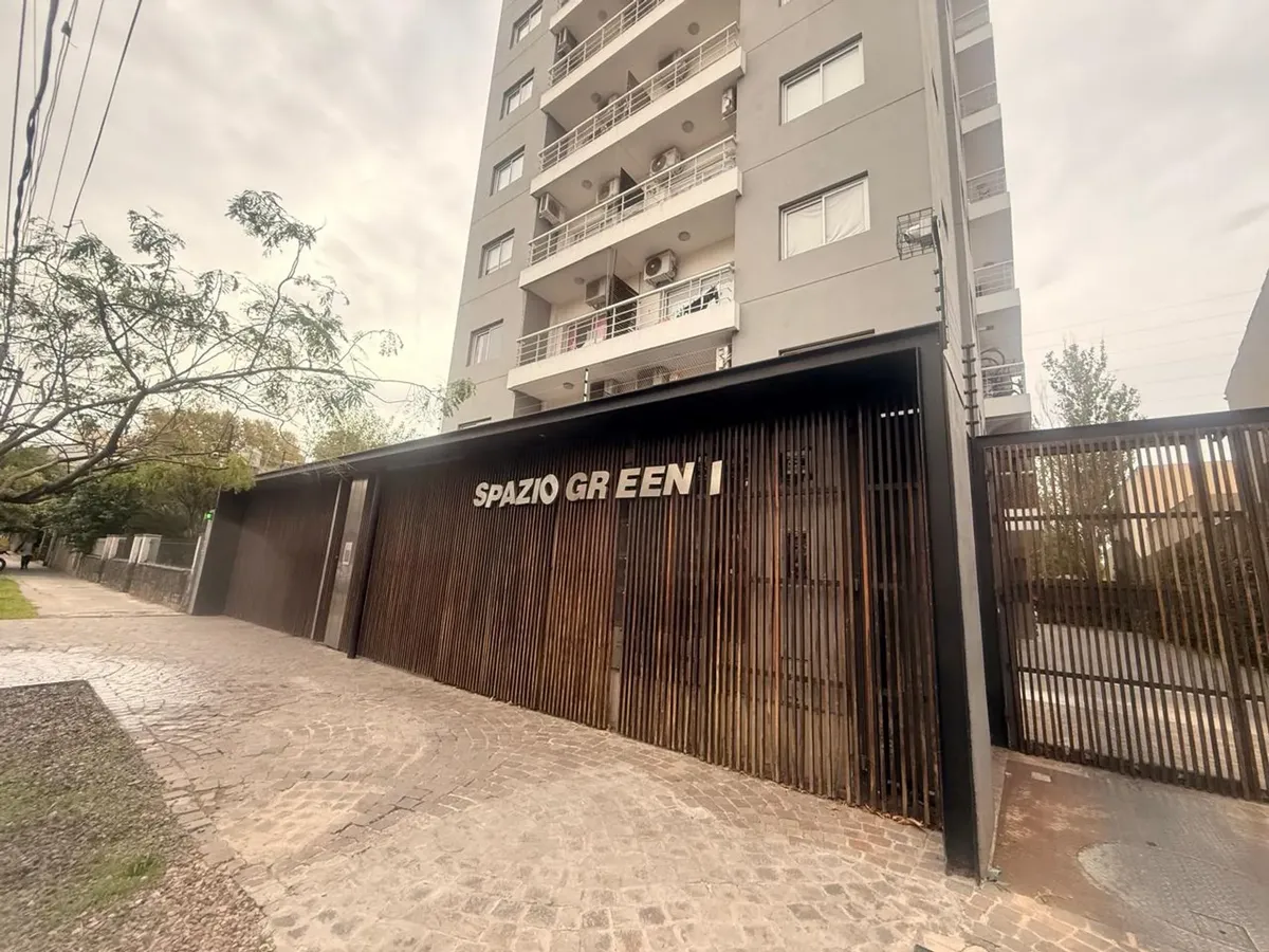 Moderno Dpto 2 Amb. Amoblado En Caseros Con Garage