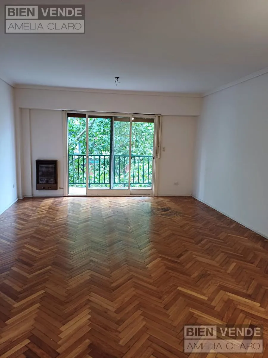 Alquiler De Excelente 4 Ambientes Al Frente Con Balcon Corrido Y Cochera Fija Cubierta En Palermo