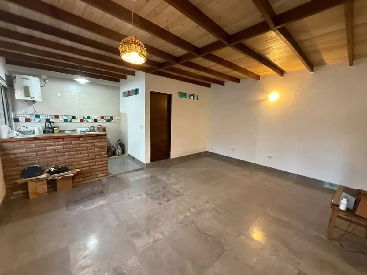 Departamento En Alquiler Dos Ambientes - Ezpeleta