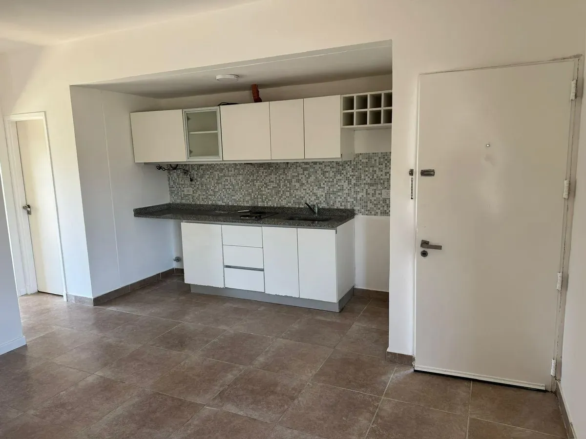 Departamento En Belen De Escobar