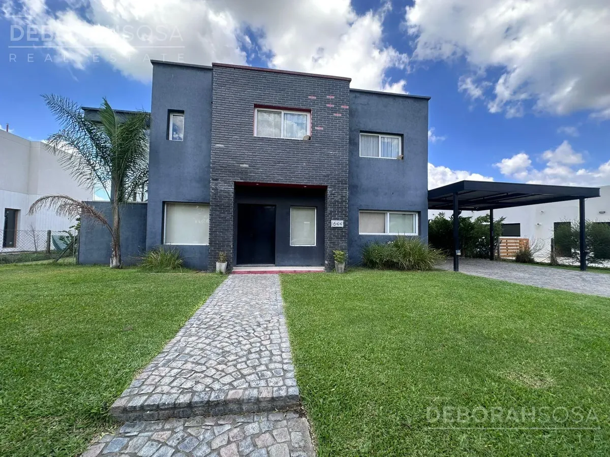 Casa En Alquiler El Canton Amoblada Pileta Tres Dormitorios