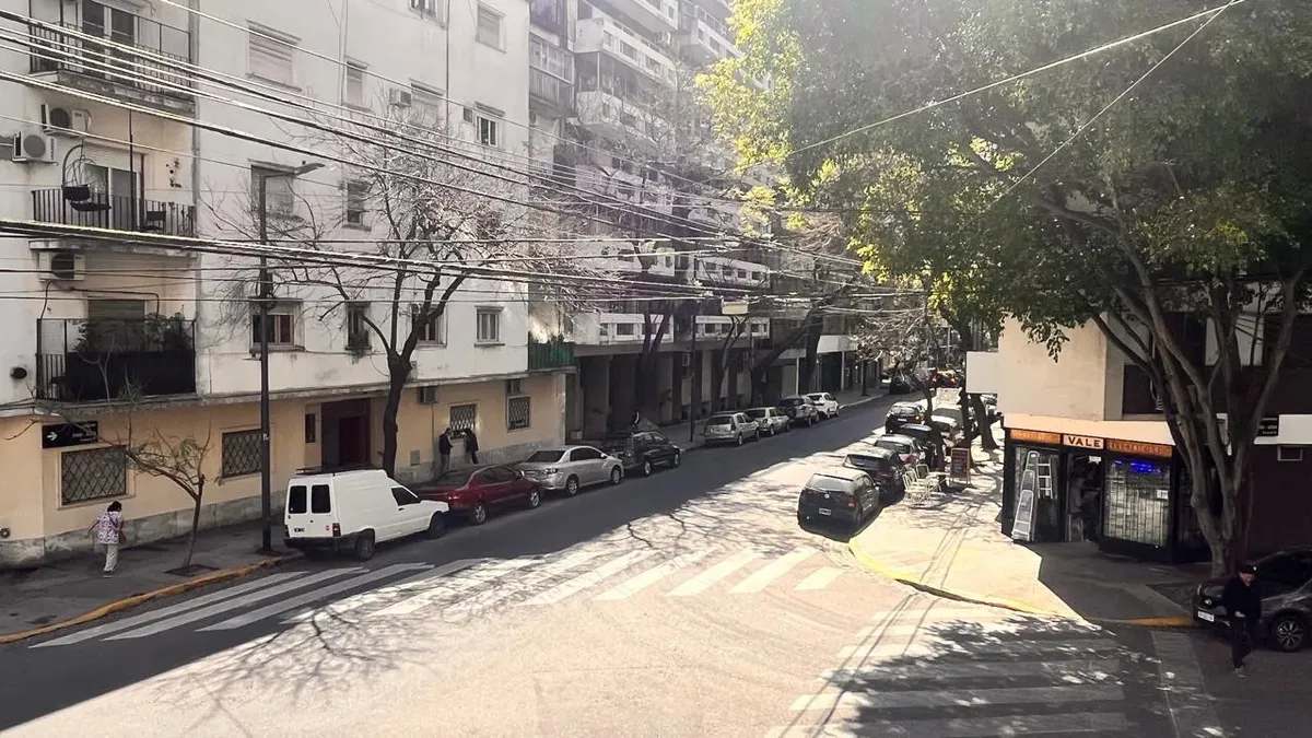 Alquiler Tradicional. Dos Ambientes Con Balcón Y Amenities