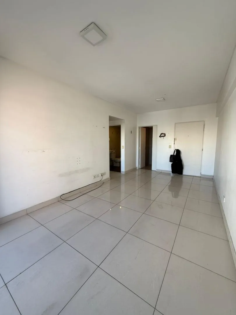 Alquiler. 3. Ambientes. Edificio Colores. Balcon Y Amenities