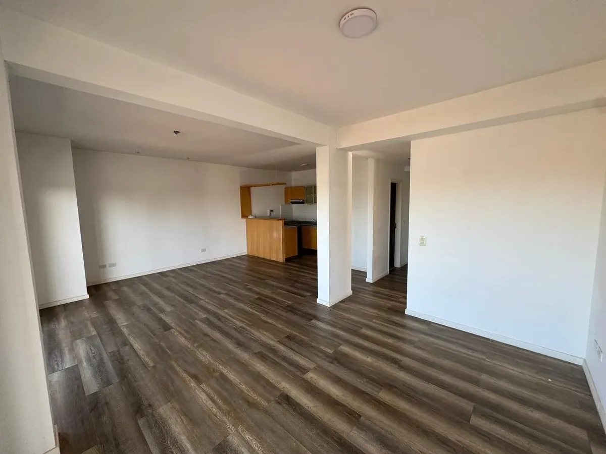 3-room apartment with balcony
