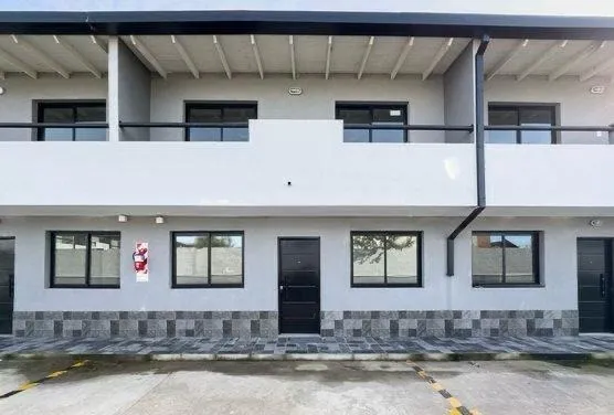 Duplex En Alquiler 3 Ambientes Ezeiza