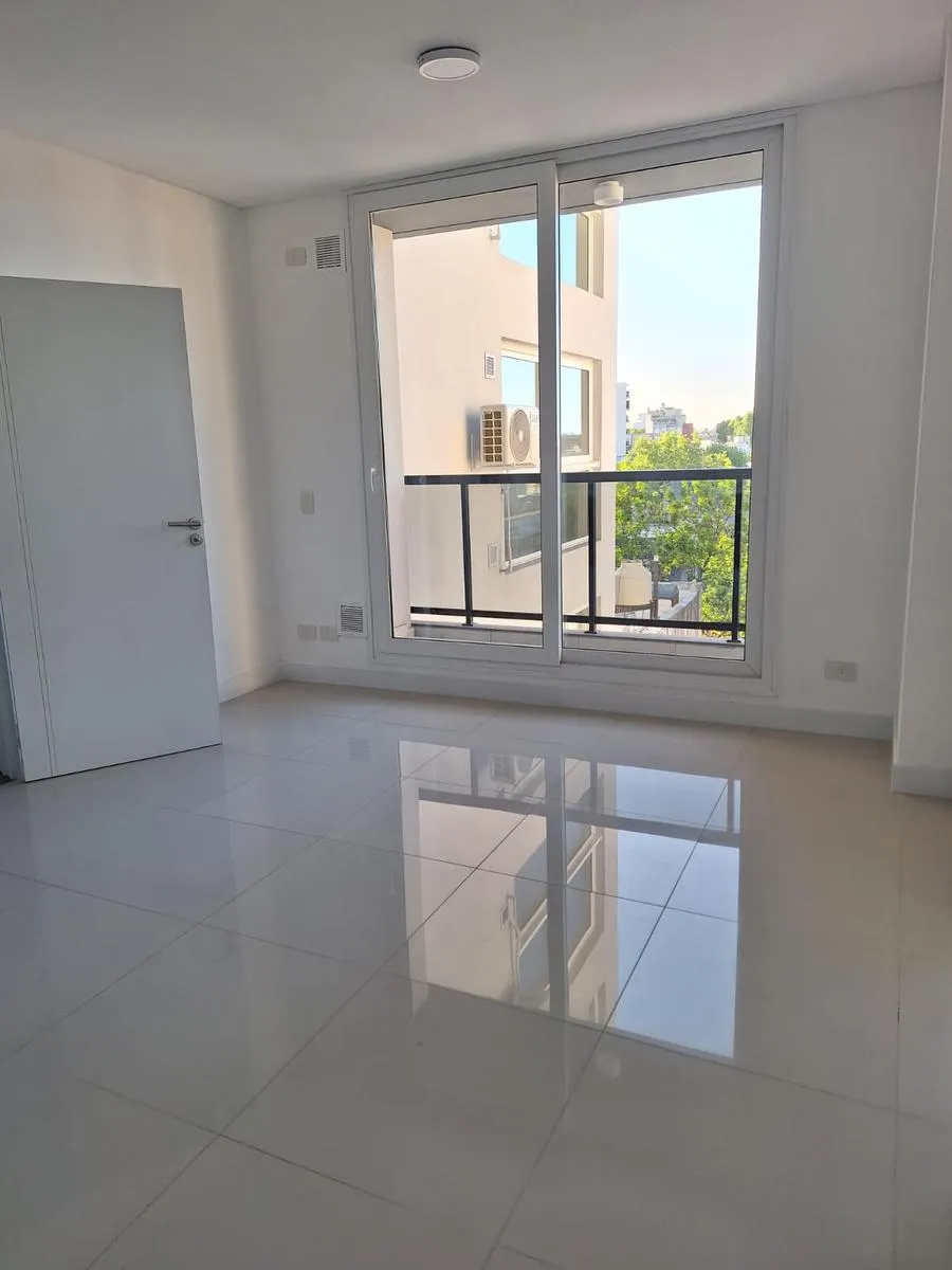 Departamento En Cucha Cucha 1800 En Piso 9 - Alquiler A Dos Años