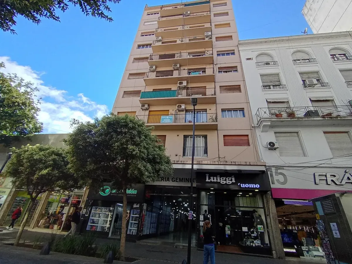 Departamento En Venta En La Plata