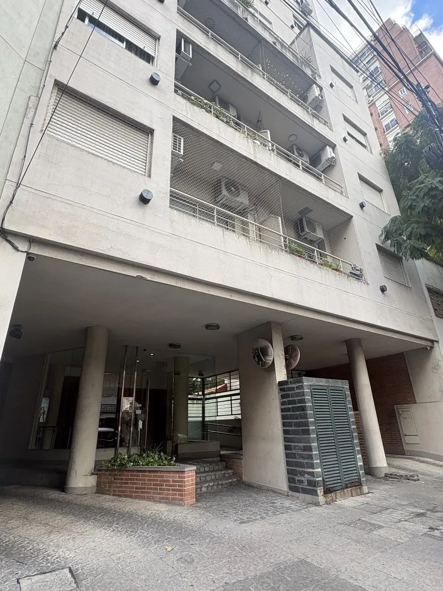 Venta Monoambiente Al Contrafrente Con Balcón