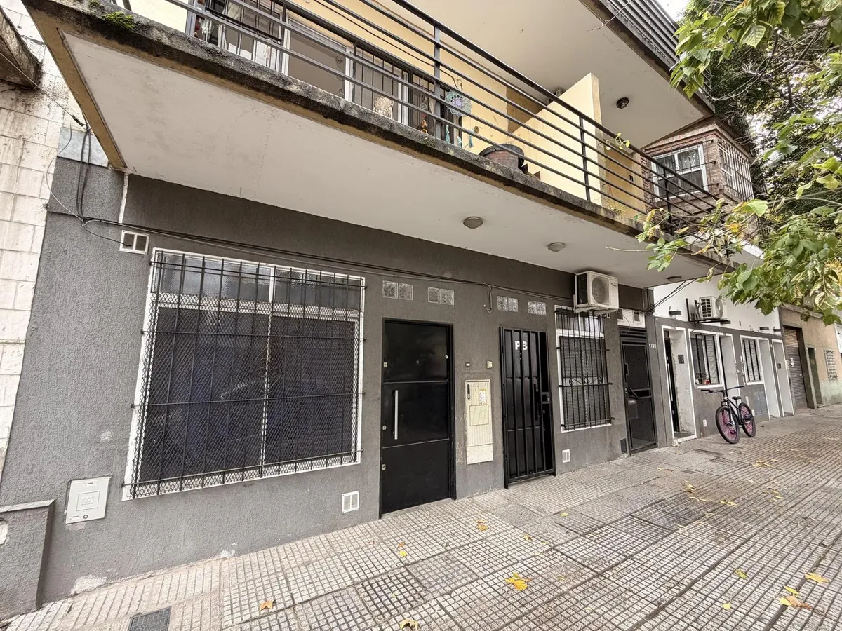 Listing: Studio, Mataderos