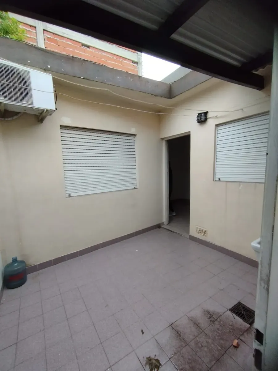 PH con patio y 1 dormitorio