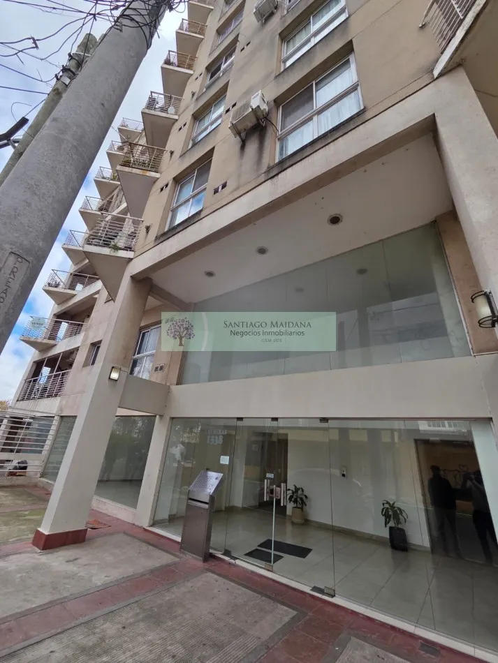 2BR with balcony and parking