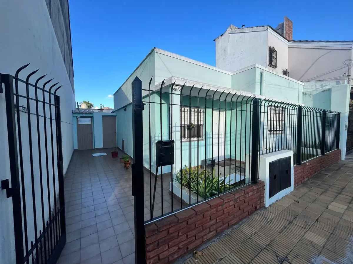 PH in Castelar Norte with patio