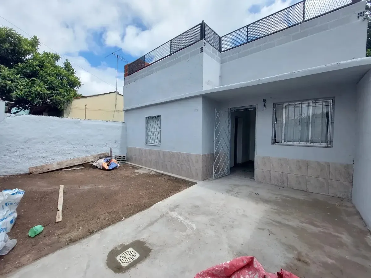 Ph Tipo Casa De 2 Ambientes Con Patio Sin Expensas En Alquiler En Wilde