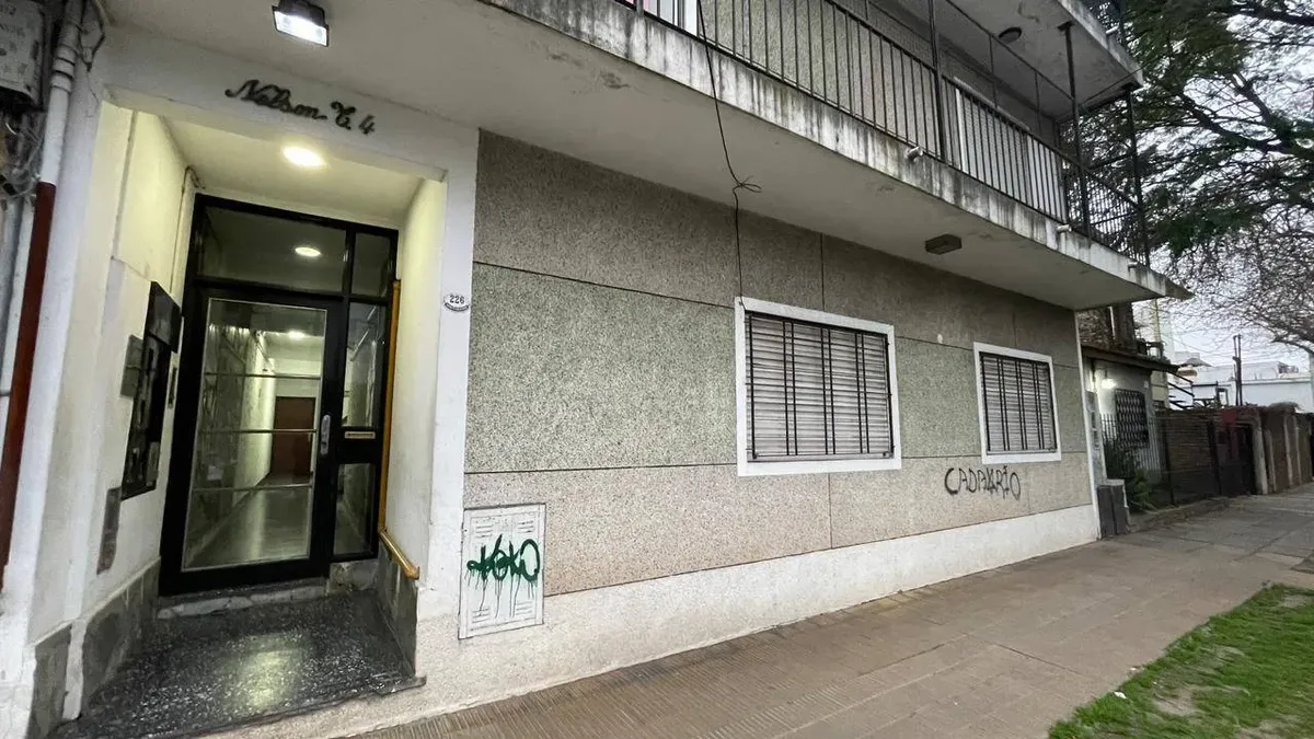 1st floor, internal balcony