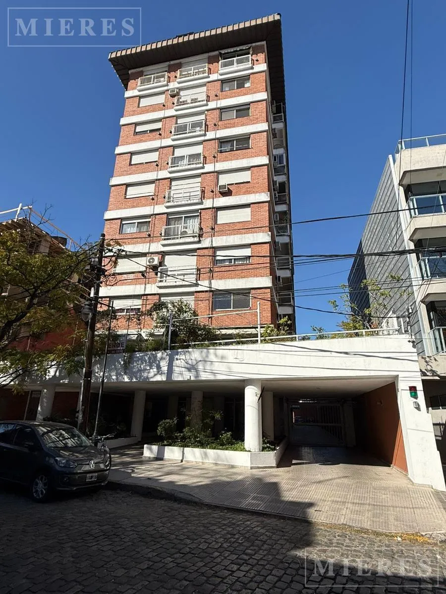 Departamento En Torre En El Centro De San Isidro En Alquiler