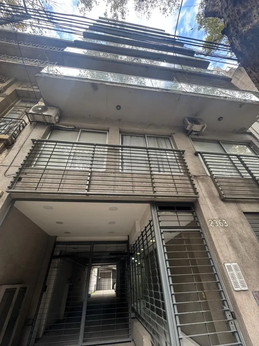 Alquiler Tradicional - Departamento 2 Ambientes C/balcon, Cochera Y Laundry - Thames 2300 - Palermo