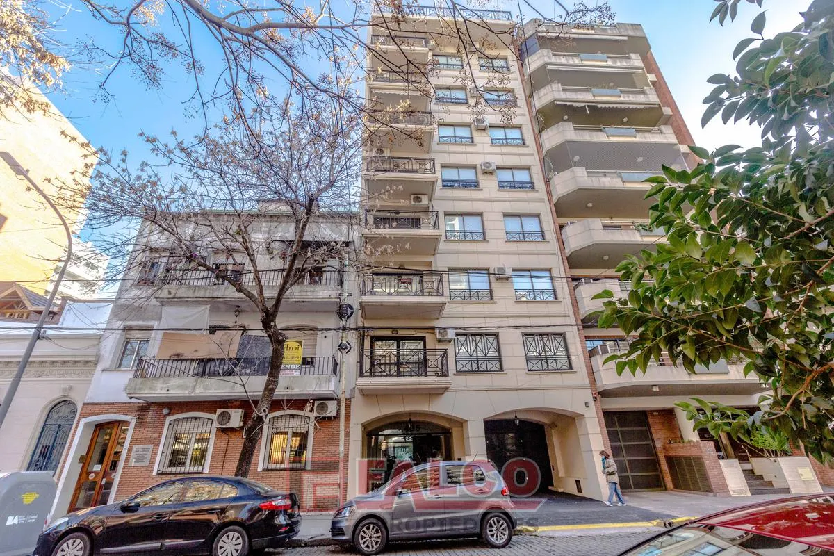 Thorne 400 Y Jose Bonifacio - 2 Amb - Cfte Con Balcon - Cochera Y Baulera
