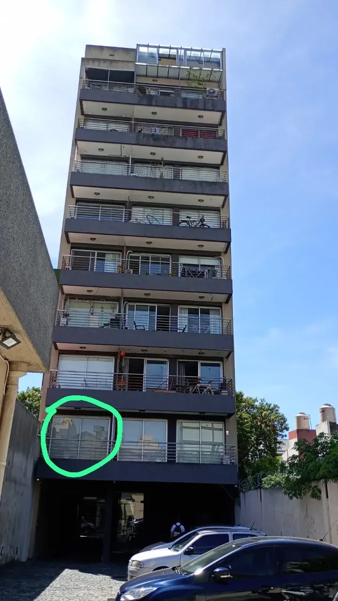 Monoambiente Moderno Y Muy Luminoso Con Cochera Y Pileta En Monte Castro