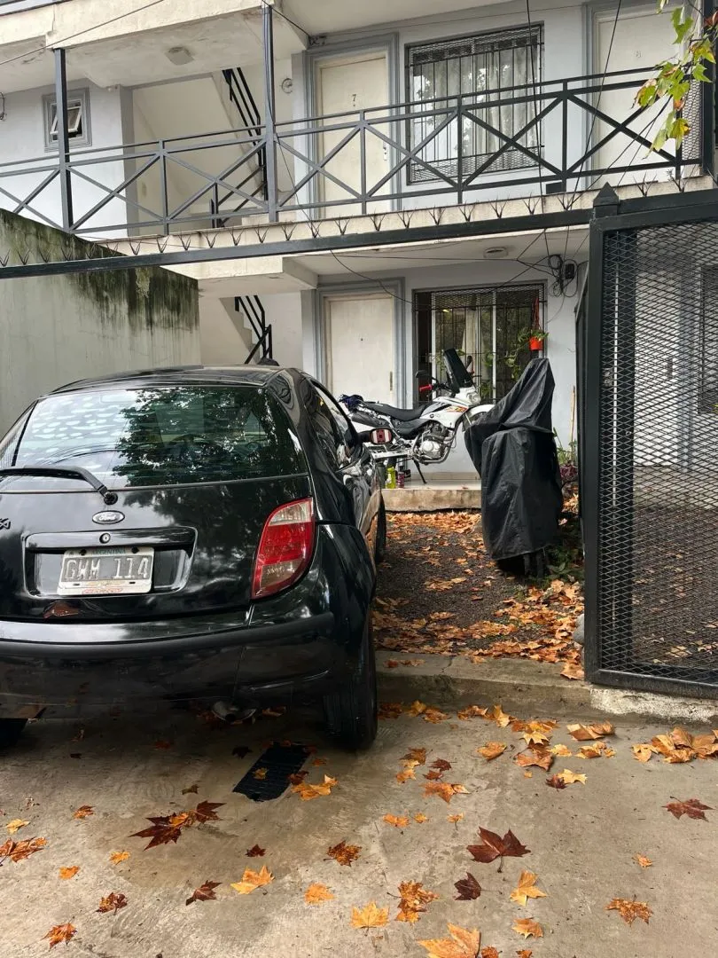 Alquiler De Departamento Dos Ambientes Con Cochera En Castelar