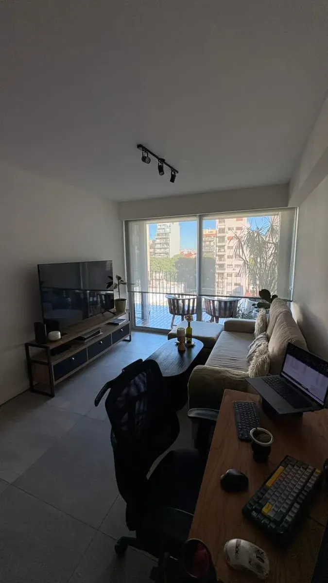 Departamento En Alquiler 2 Amb. Edificio Azcuy, Donna Reggia