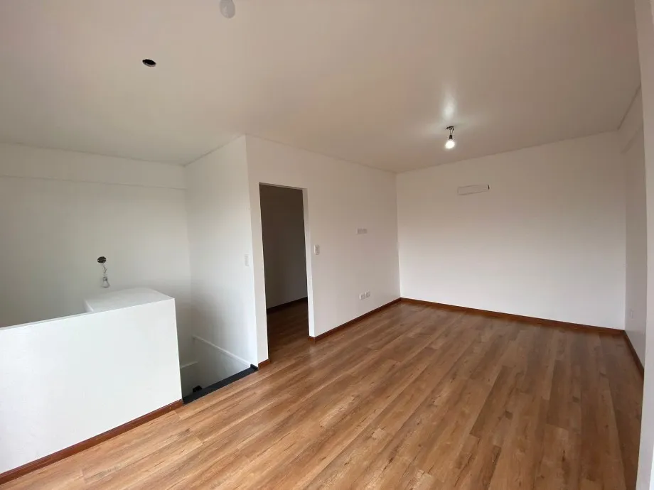 Departamento En Alquiler En Berazategui Este