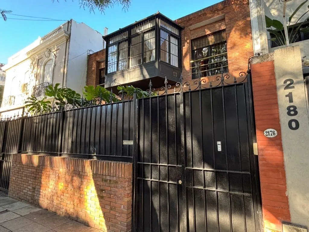 Casa En Belgrano 6 Ambientes - Zona De Embajadas