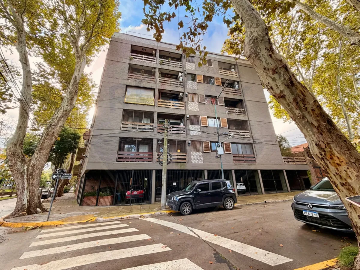 Departamento 3 Ambientes En Alquiler Con Cochera