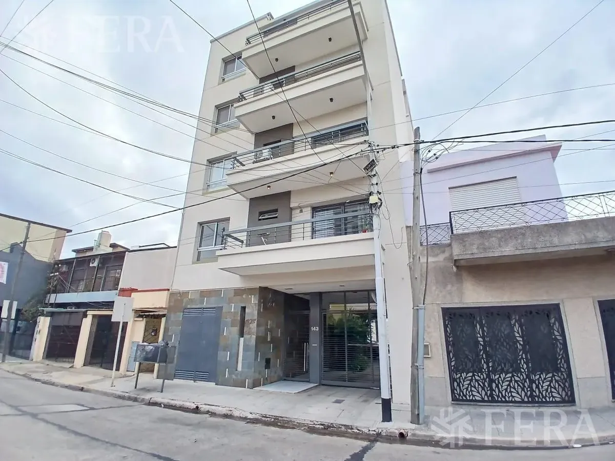 2-room unit with balcony and terrace