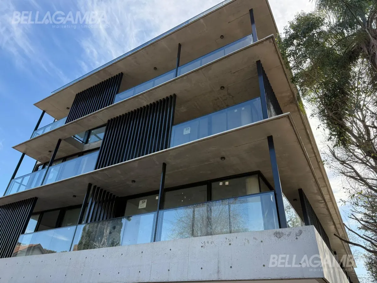 Duplex 3-room apartment with parking