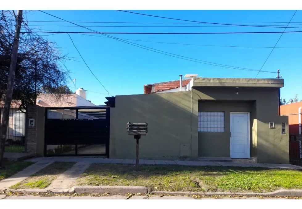 Impecable Casa En Ph En Alquiler. Ituzaingo Norte